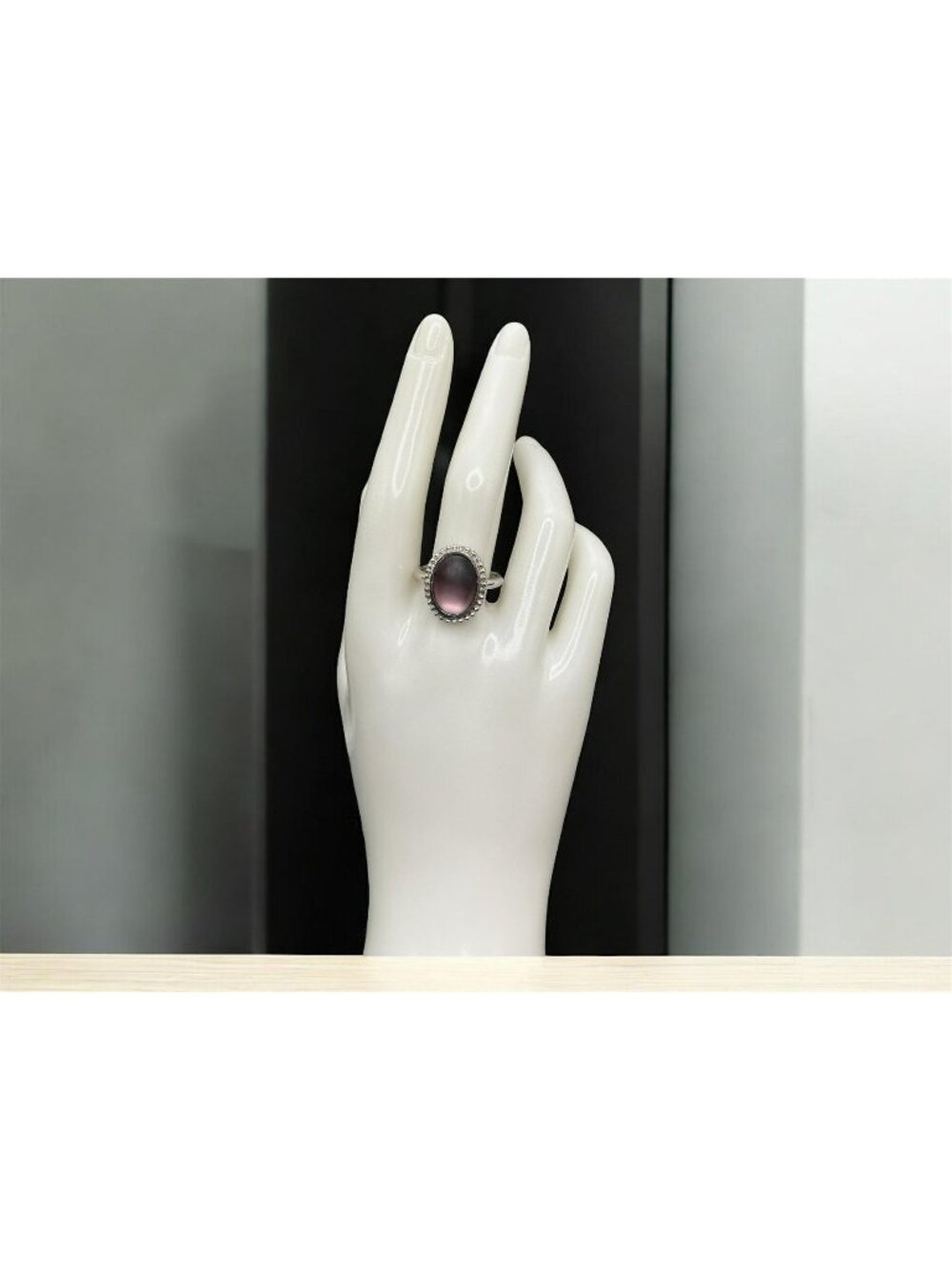 Vintage Purple Moonglow Glass Ring Silver Tone Adjustable Retro Costume Jewelry